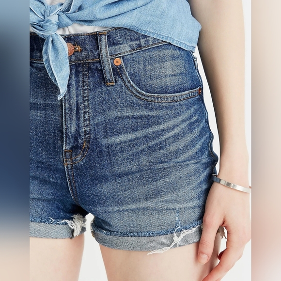 Madewell "High-Rise Denim Shorts, Glenoaks Wash: Cutoff Edition" Women's Size 28 - Picture 2 of 11